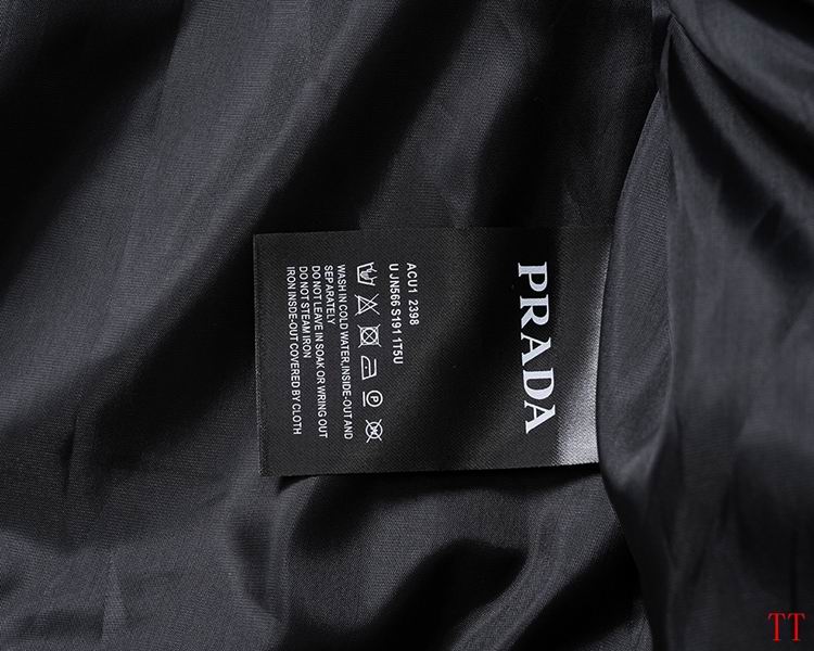 Prada M-3XL 20tr41